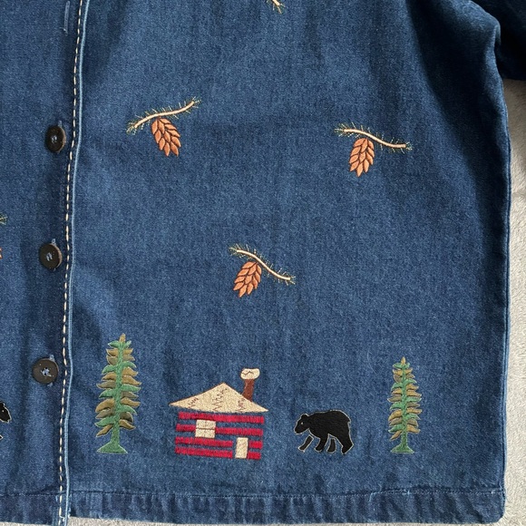New Direction Denim Jacket Shirt Medium Embroidered Bear Vintage Cabin Granny - Picture 2 of 16